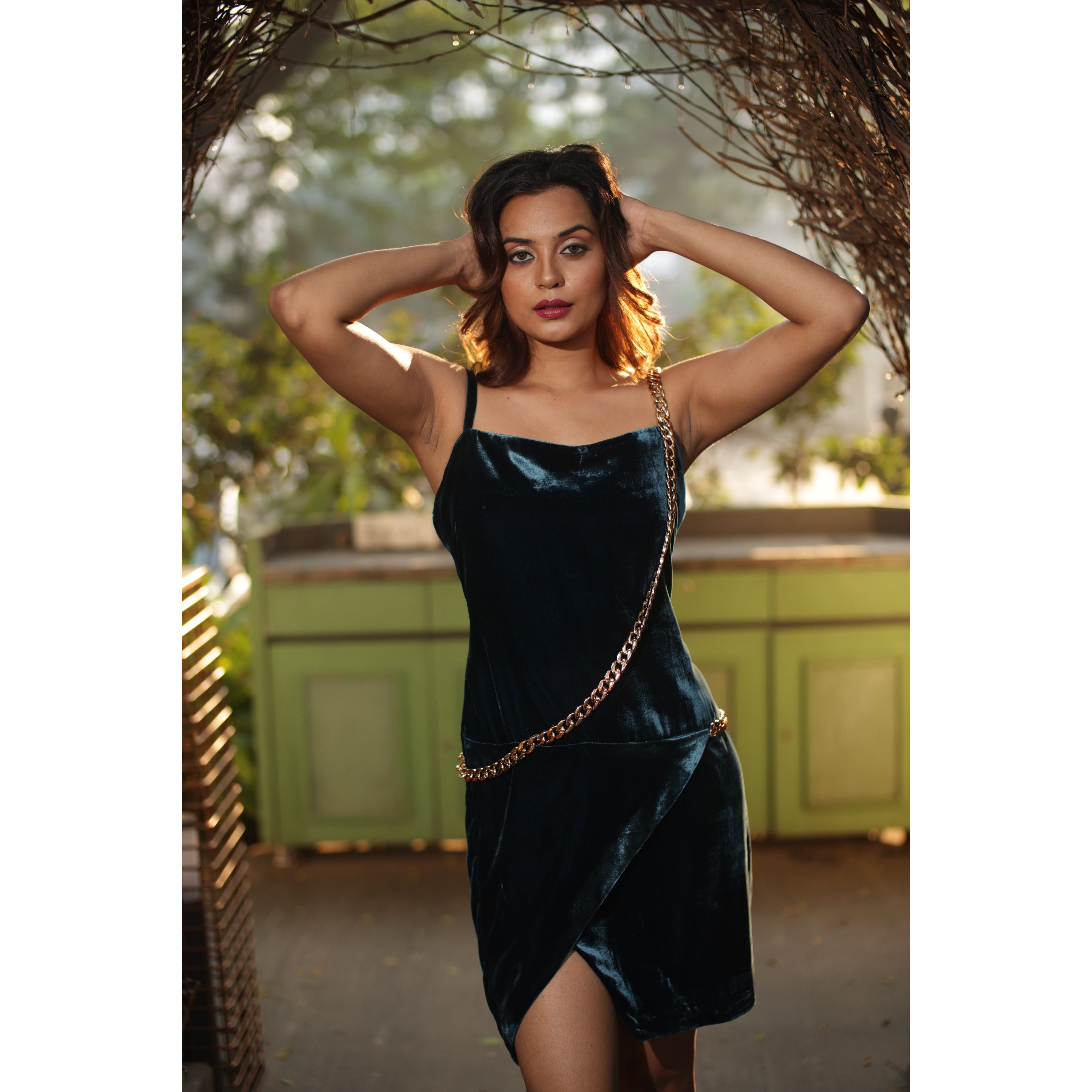 Spaghetti strap dress with chain feature